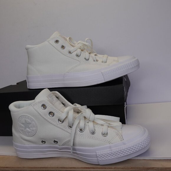 Converse Chuck Taylor Canvas White Mid Top Sneakers Men's 9 Women's 11 NEW - Picture 6 of 13